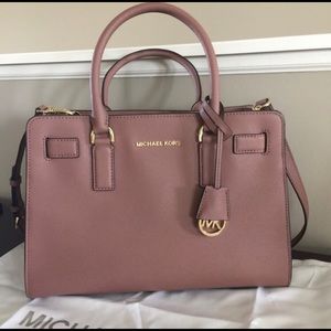 Michael Kors Dillon - Dusty rose.